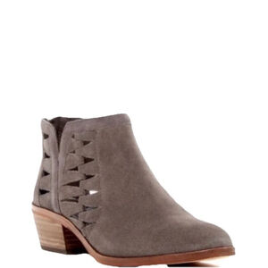 Vince Camuto Peera Cutout Ankle Bootie Boots Taupe Suede Size 10 M